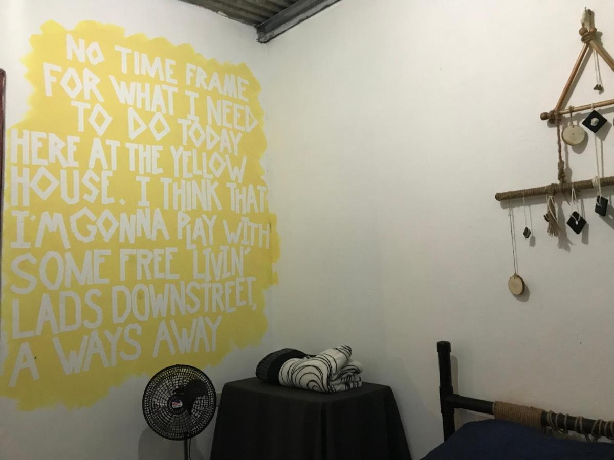 Soursop Hostel Cueta المظهر الخارجي الصورة